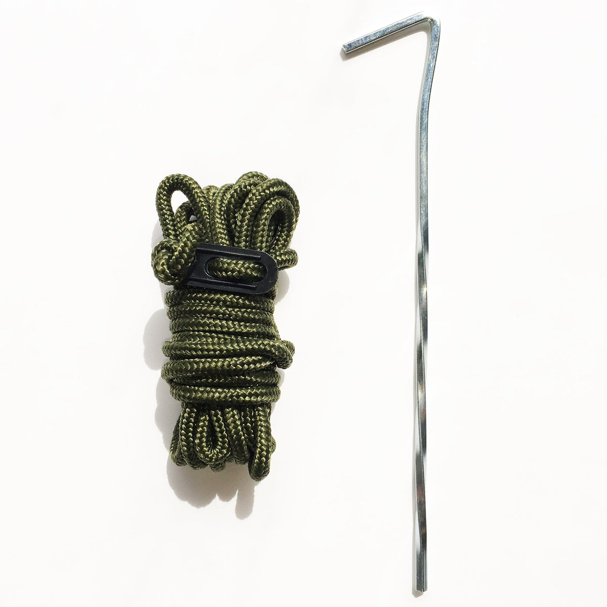 Tarp / Gapahuk med 4 stk barduner og 4 stk plugger